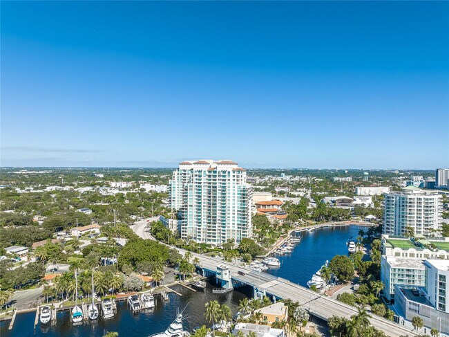 Building Photo - 610 W Las Olas Blvd