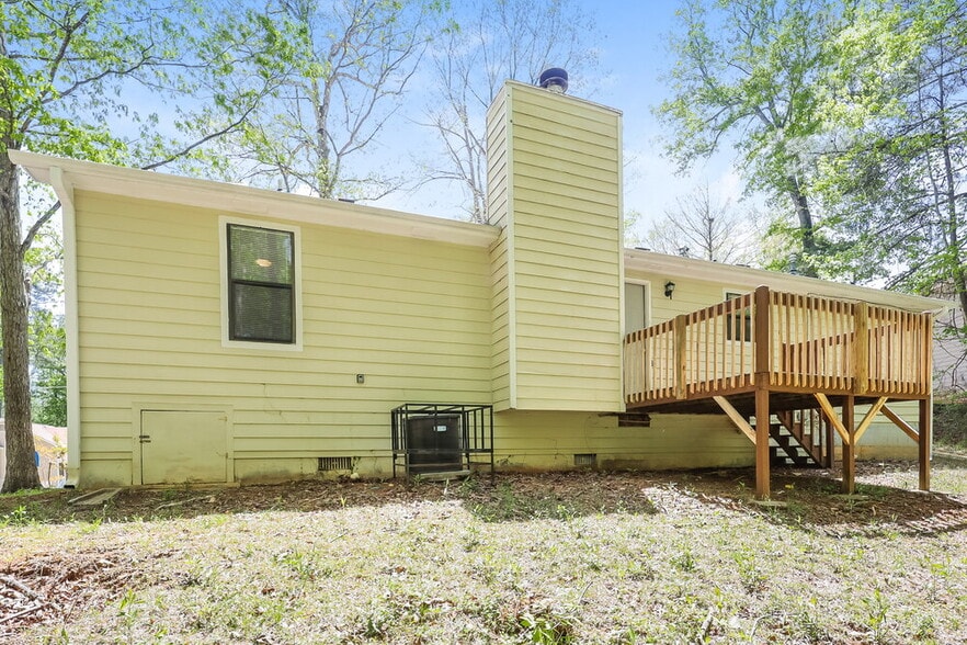 Building Photo - 7774 Mountain Creek Way