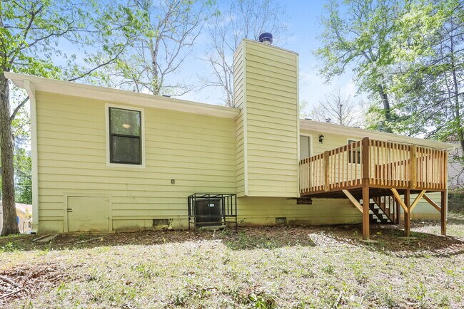 Building Photo - 7774 Mountain Creek Way