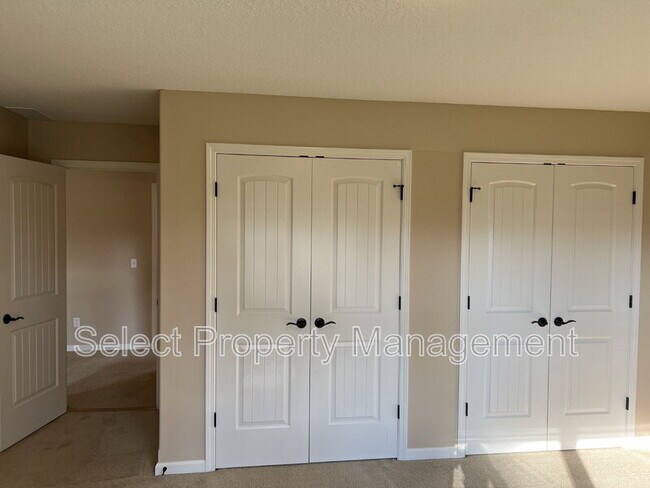 Building Photo - 12860 Starling Cove