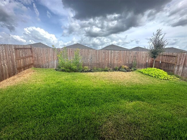Building Photo - 7072 Silverleaf Oak St