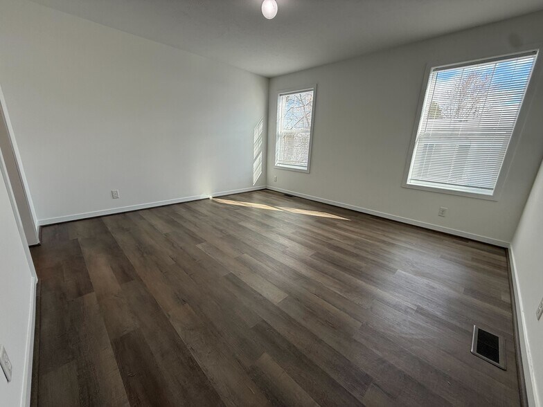 Building Photo - 12491 St Andrew Ct