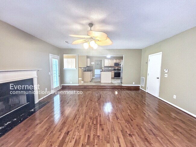 Building Photo - 7105 Mahogany Dr