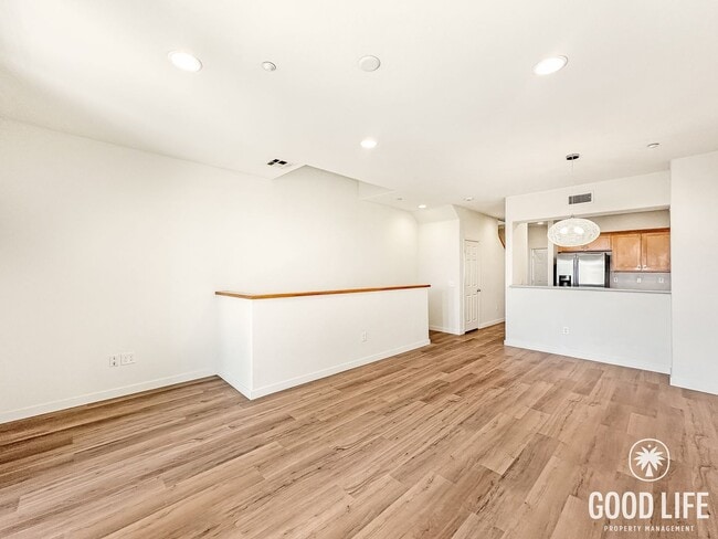 Building Photo - 3-Level 3BR Otay Ranch Home | 1,602 Sq Ft with Garage, Balcony & Gated Community