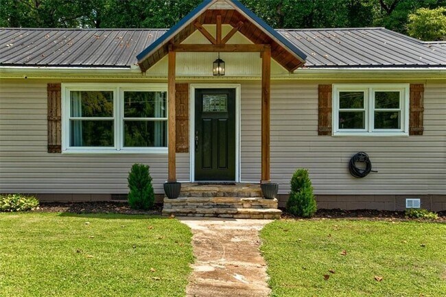 Building Photo - 5659 Hiram Douglasville Hwy