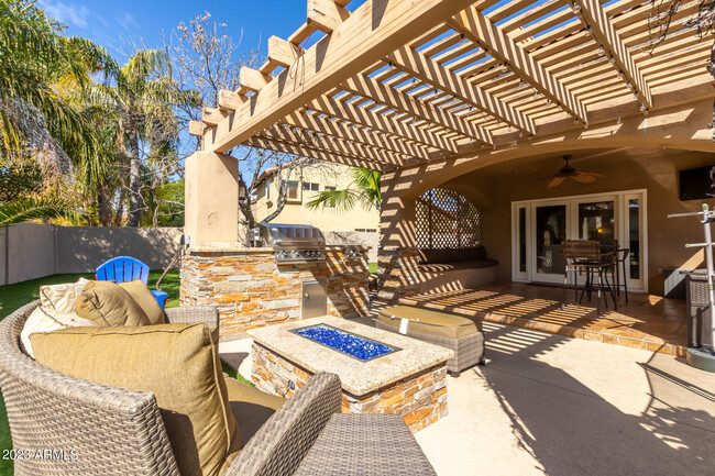 Building Photo - 9091 E Camino Del Santo