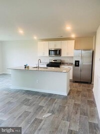 Building Photo - 5217 Crooked Ln