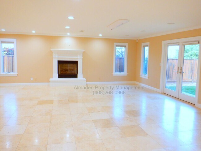 Building Photo - 1186 Wilhelmina Way