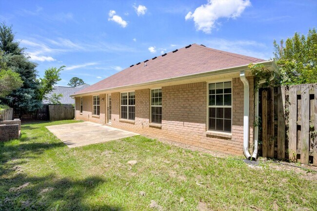 Building Photo - 4557 Country Glen Cir
