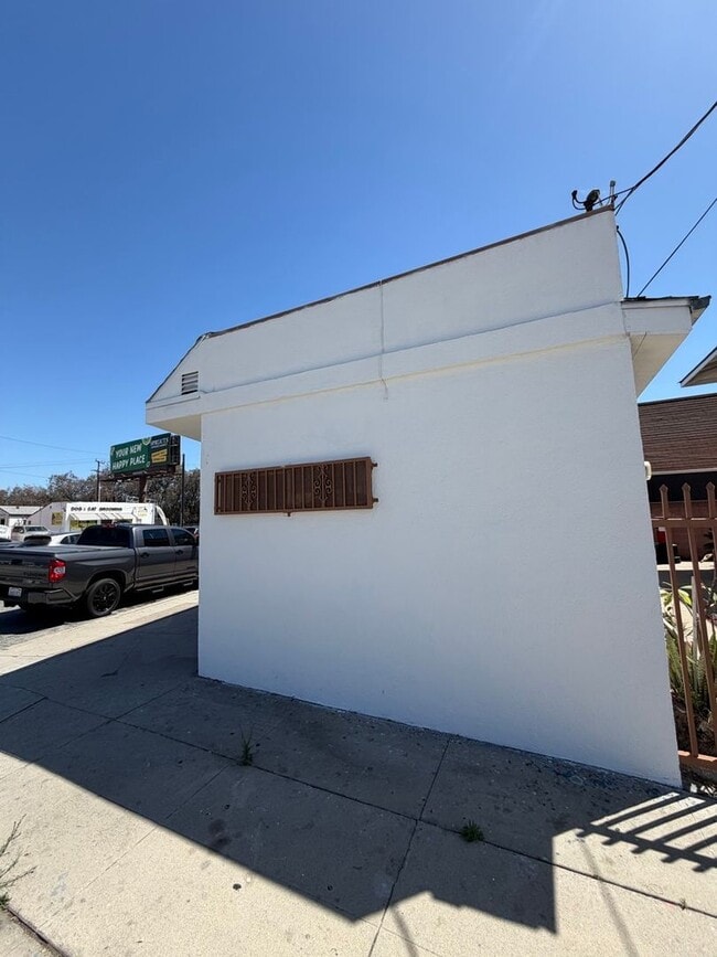 Building Photo - 13501 Paramount Blvd