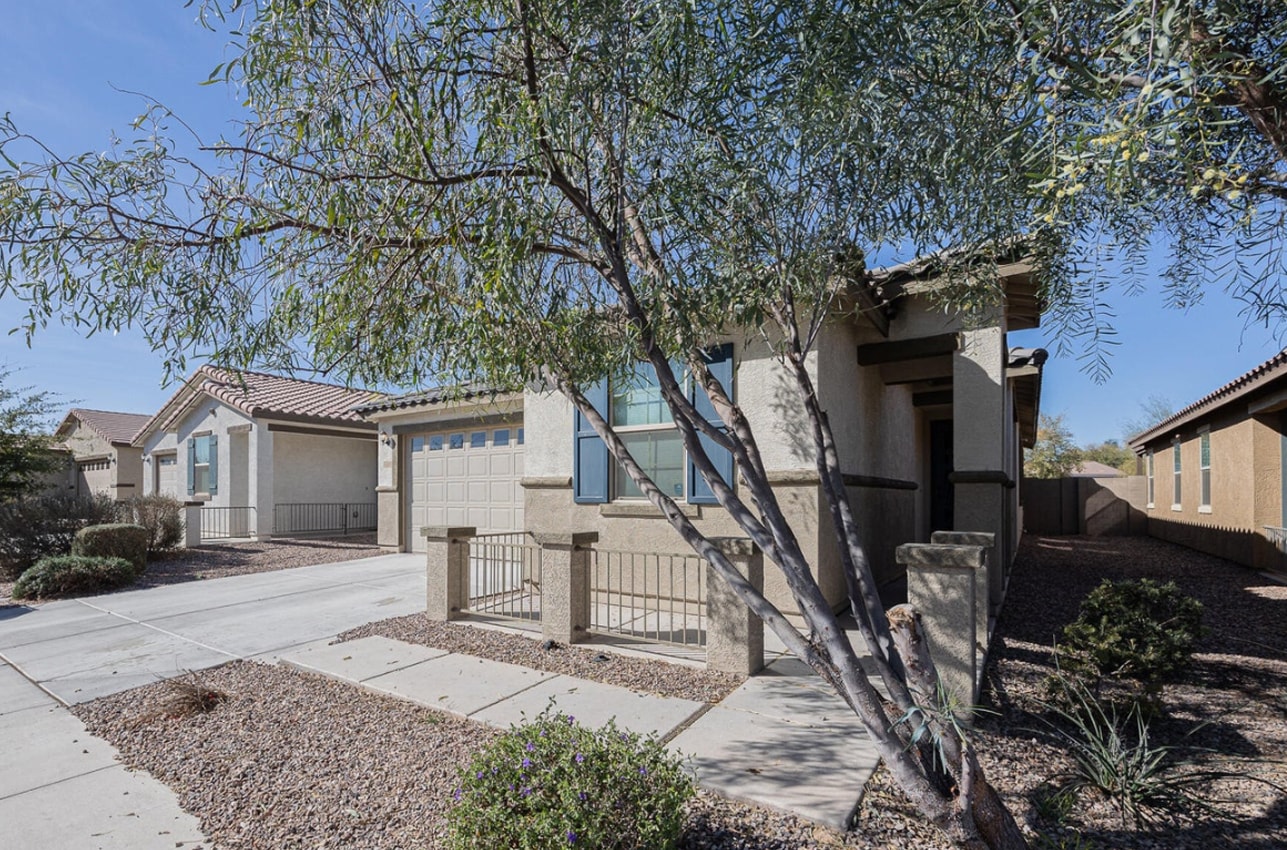 Building Photo - 5726 S 30th Gln