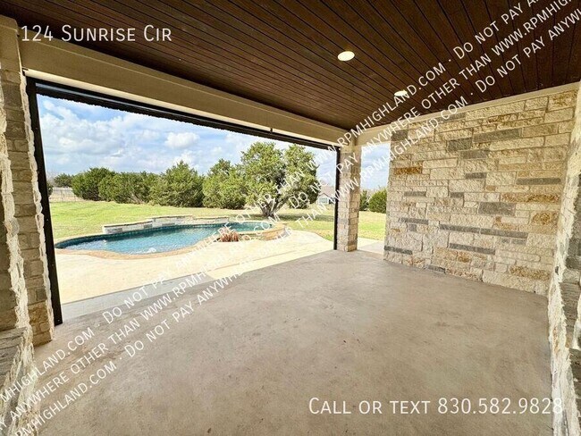 Building Photo - 124 Sunrise Cir