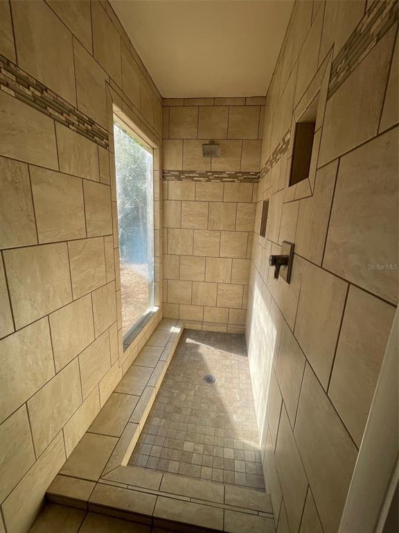 Building Photo - 2001 NW 15 Ave