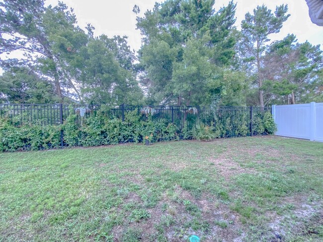 Building Photo - 115 Secret Harbor Dr