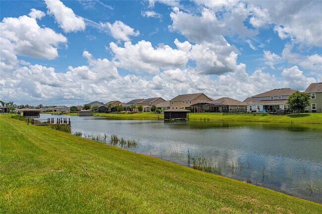 Building Photo - 4910 Chase Ct