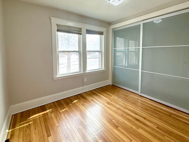 Building Photo - 20-2 Chiswick Rd