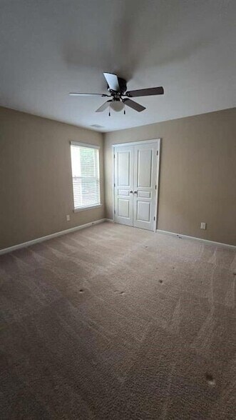 Building Photo - 6860 Rocking Horse Ln
