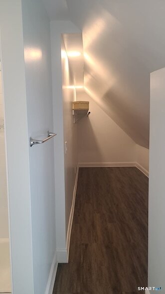 Building Photo - 43 W Prospect St