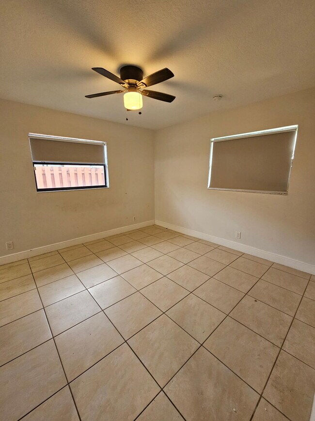 Building Photo - 297 NW 1st St