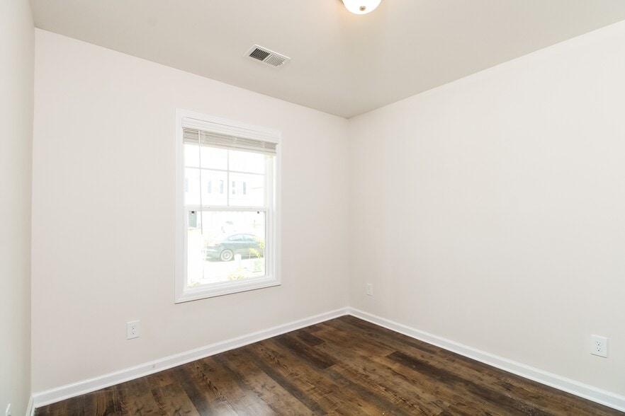 Building Photo - 174 Wahoo Cir