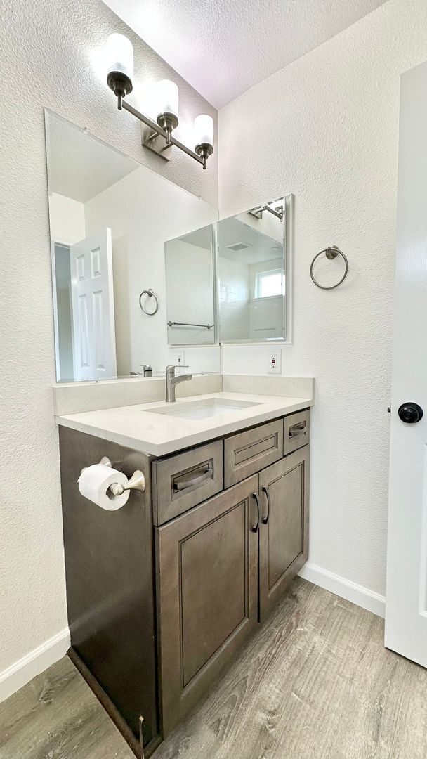 Building Photo - Beautifully Remodeled Single Story just of...