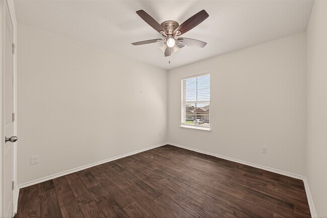 Building Photo - 1706 Cooper Bluff Ct