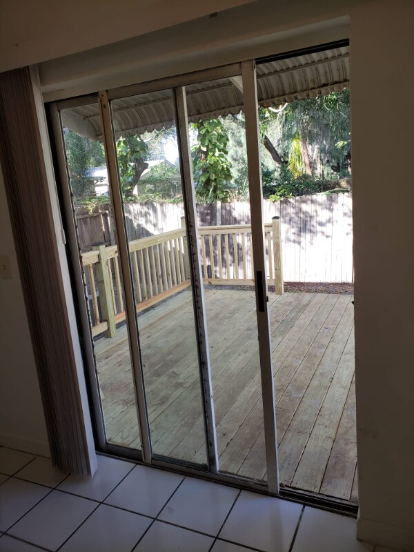 Building Photo - 15633 Avalon Ave