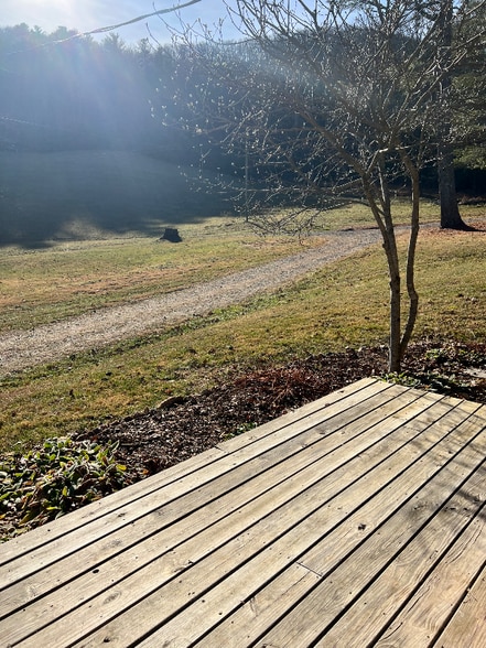 Building Photo - 232 Lone Cedar Dr