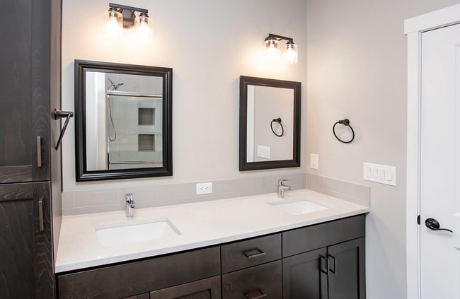 Building Photo - BRAND NEW- One Story- 1/2 off First Month's Rent!