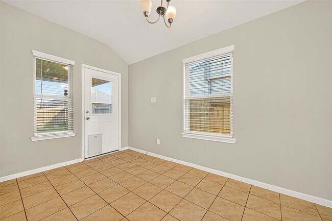 Building Photo - 7219 Victorville Dr