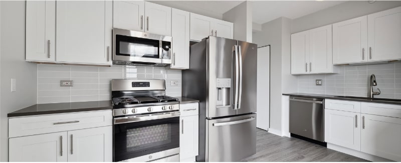 Primary Photo - 538 N State St