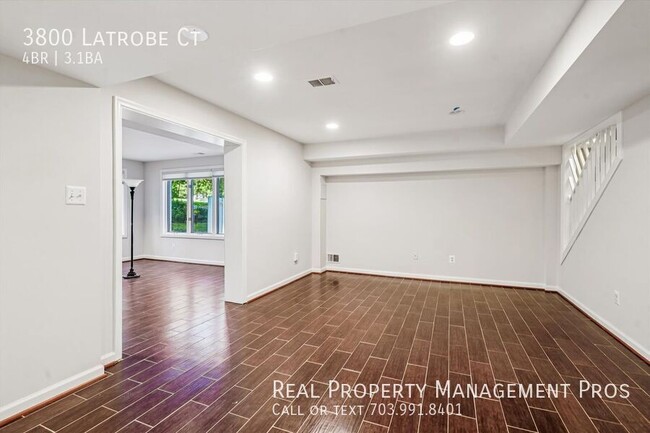 Building Photo - 3800 Latrobe Ct