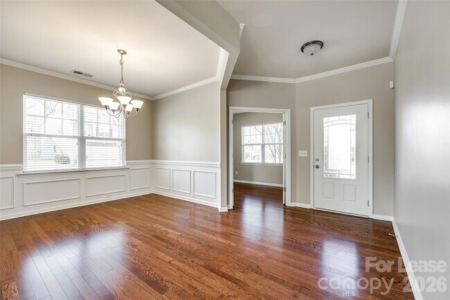 Building Photo - 3000 Sewee Ln