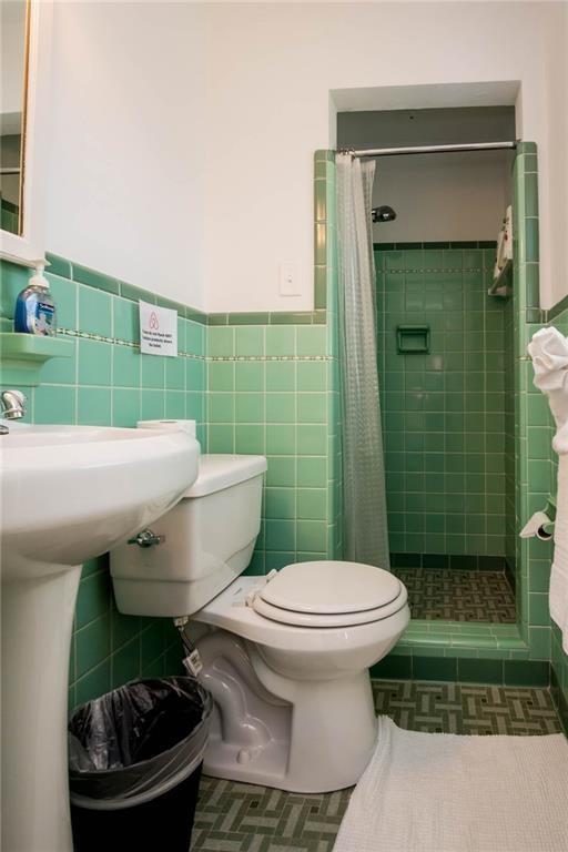 Building Photo - 1538 Beech Valley Way NE