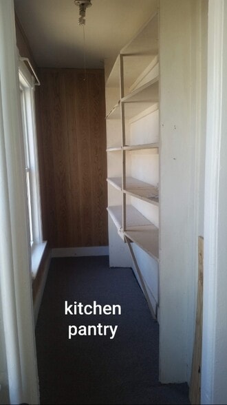 Building Photo - 68 South St