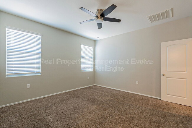 Building Photo - 3032 N 310th Ln