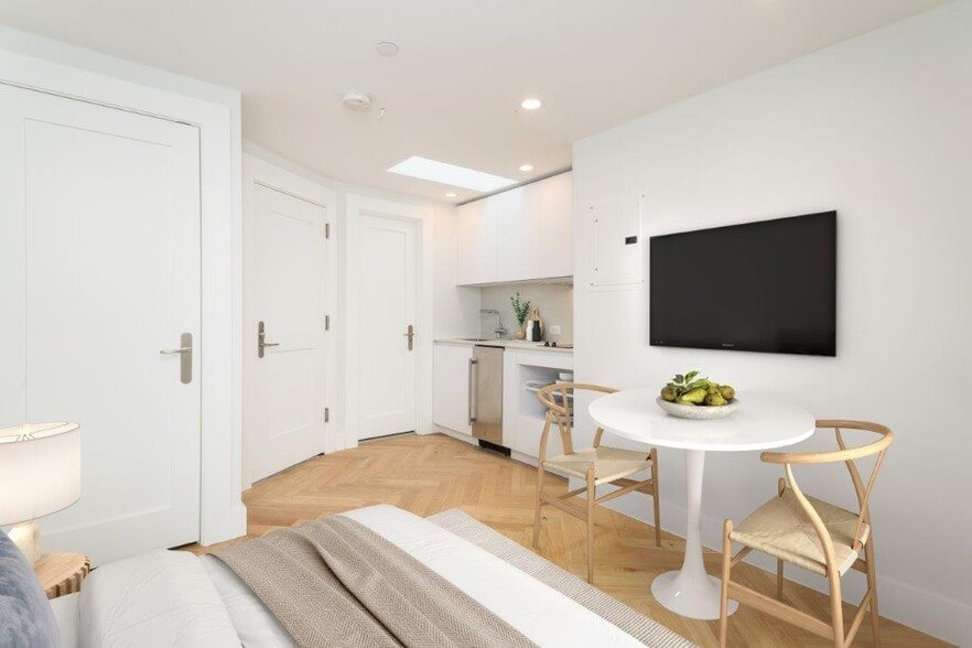 Primary Photo - 461 Massachusetts Avenue