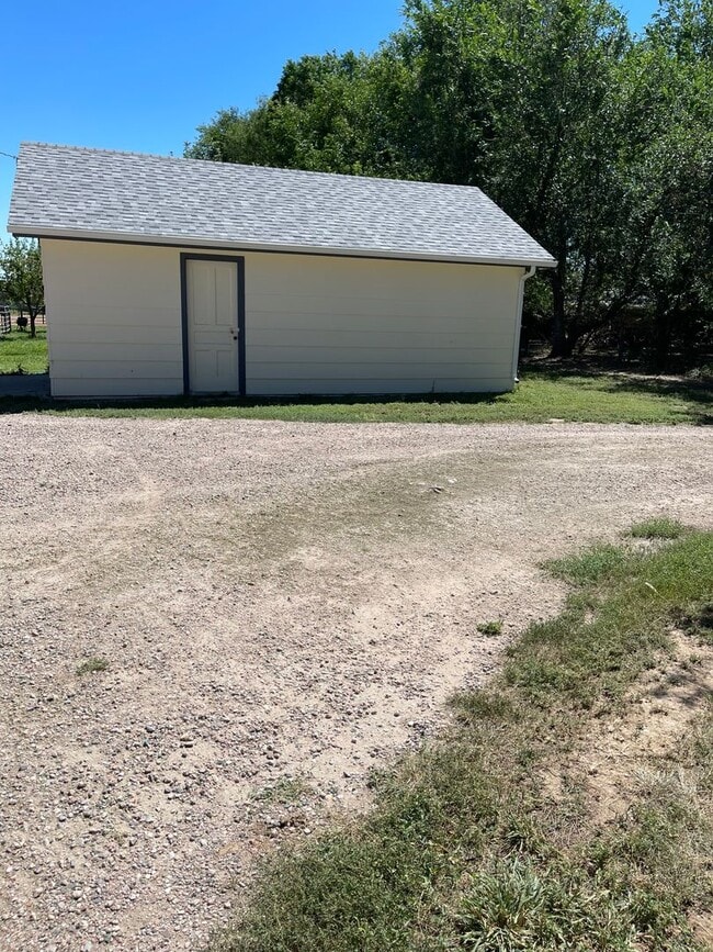 Building Photo - 1640 Locust St