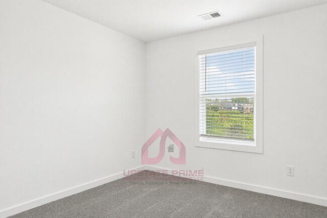 Building Photo - 1455 Darrowby Wy