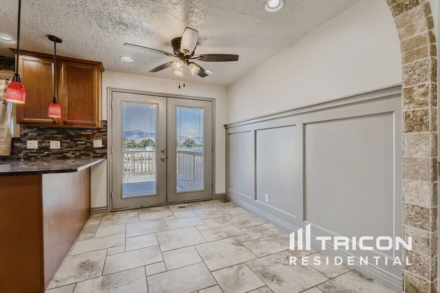 Building Photo - 1370 N 4700 W