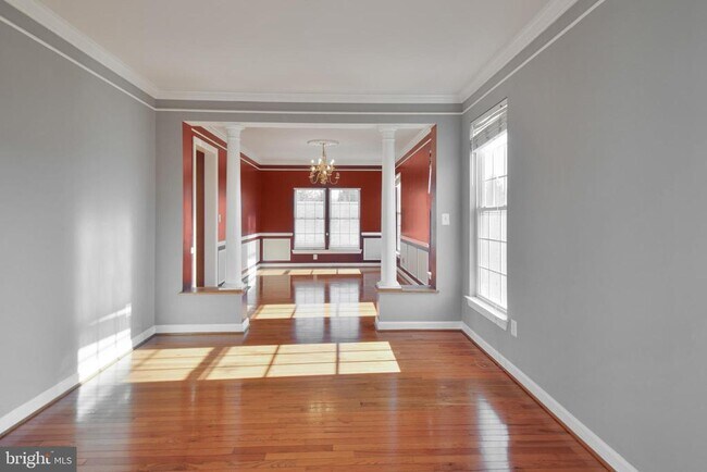 Building Photo - 15309 Lions Den Rd