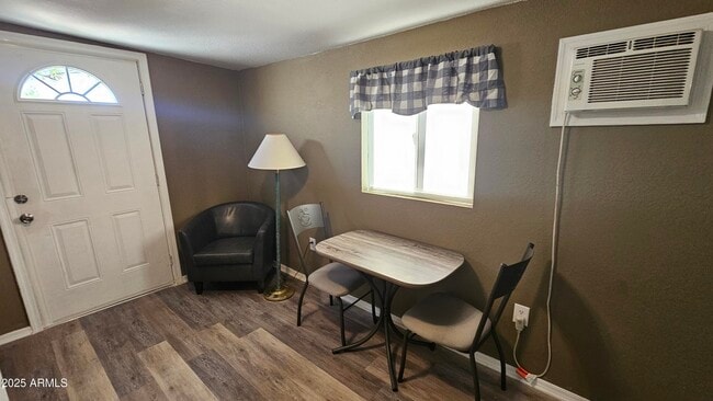 Building Photo - 18436 N 1st St