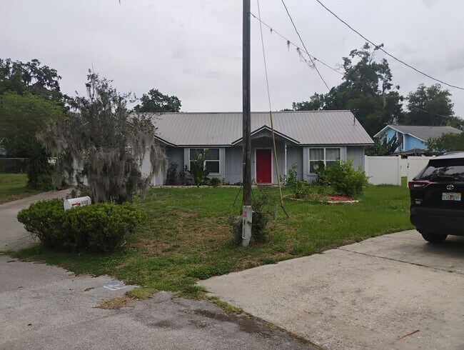 Building Photo - Beautiful Ocala Home