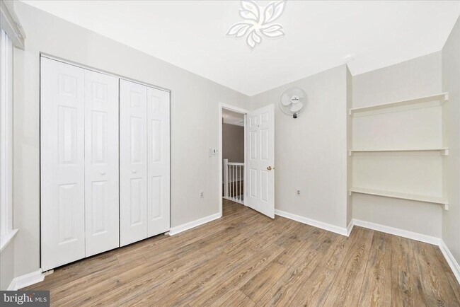 Building Photo - 6634 Rockridge Rd