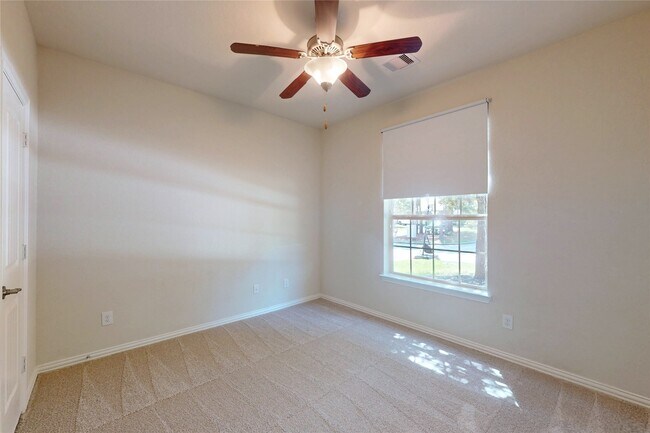 Building Photo - 30 Deer River Cir