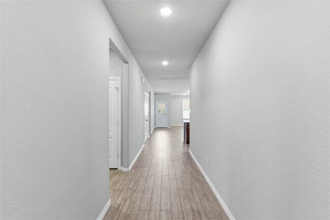 Building Photo - 24715 Oakheath Arbor Ln