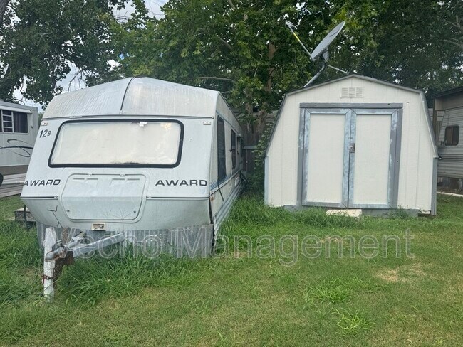 Primary Photo - 9831 TX-106 Loop