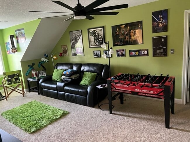 Building Photo - City of Maryville 37803 - SHORT TERM lease considered! Furnished! - 4 bedroom, 3.5 bath home - Ca...