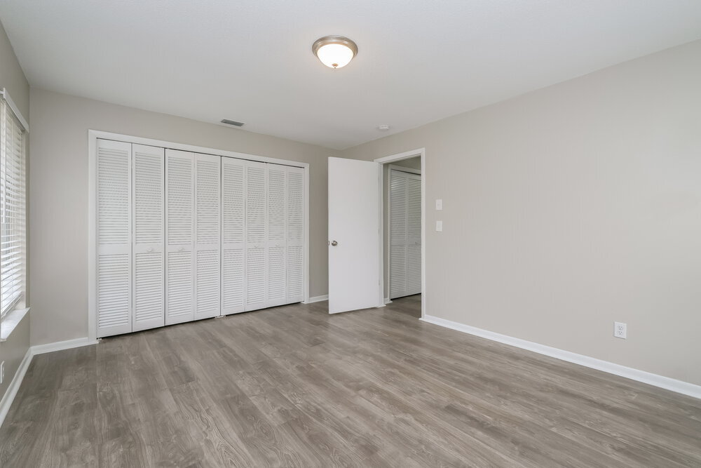 Building Photo - 10142 Bannister St