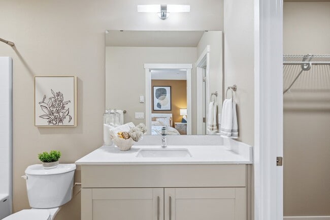 Building Photo - 3 Bed | 3.5 Bathroom | 1626 Sq Ft | $3,450
